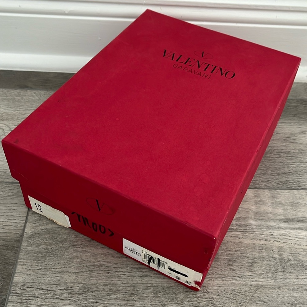 Valentino red box